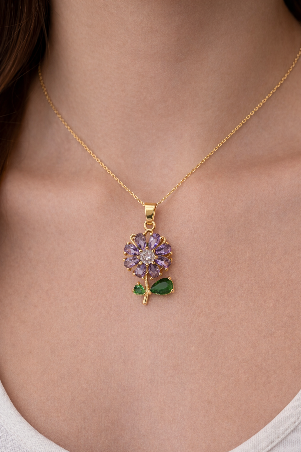 Spinning Violet Flower Pendant