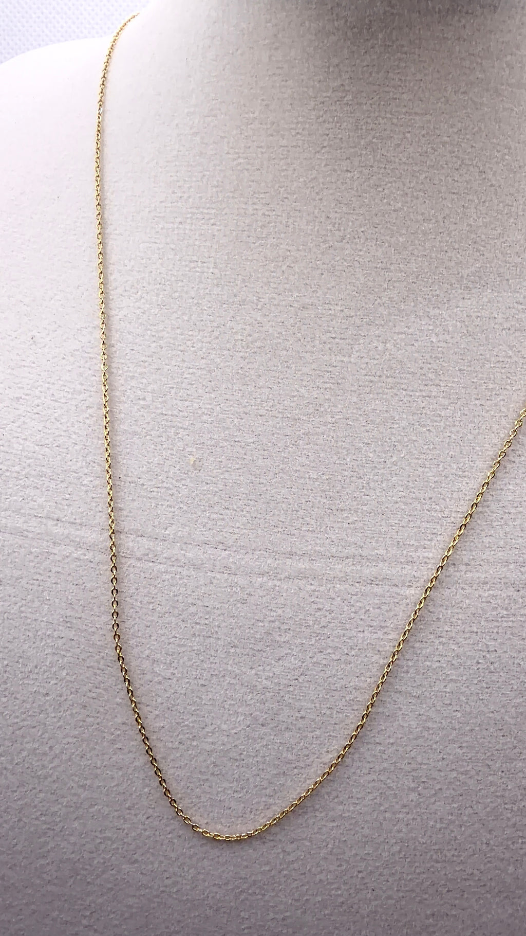 Dainty Gold Cable Chain Necklace 18"