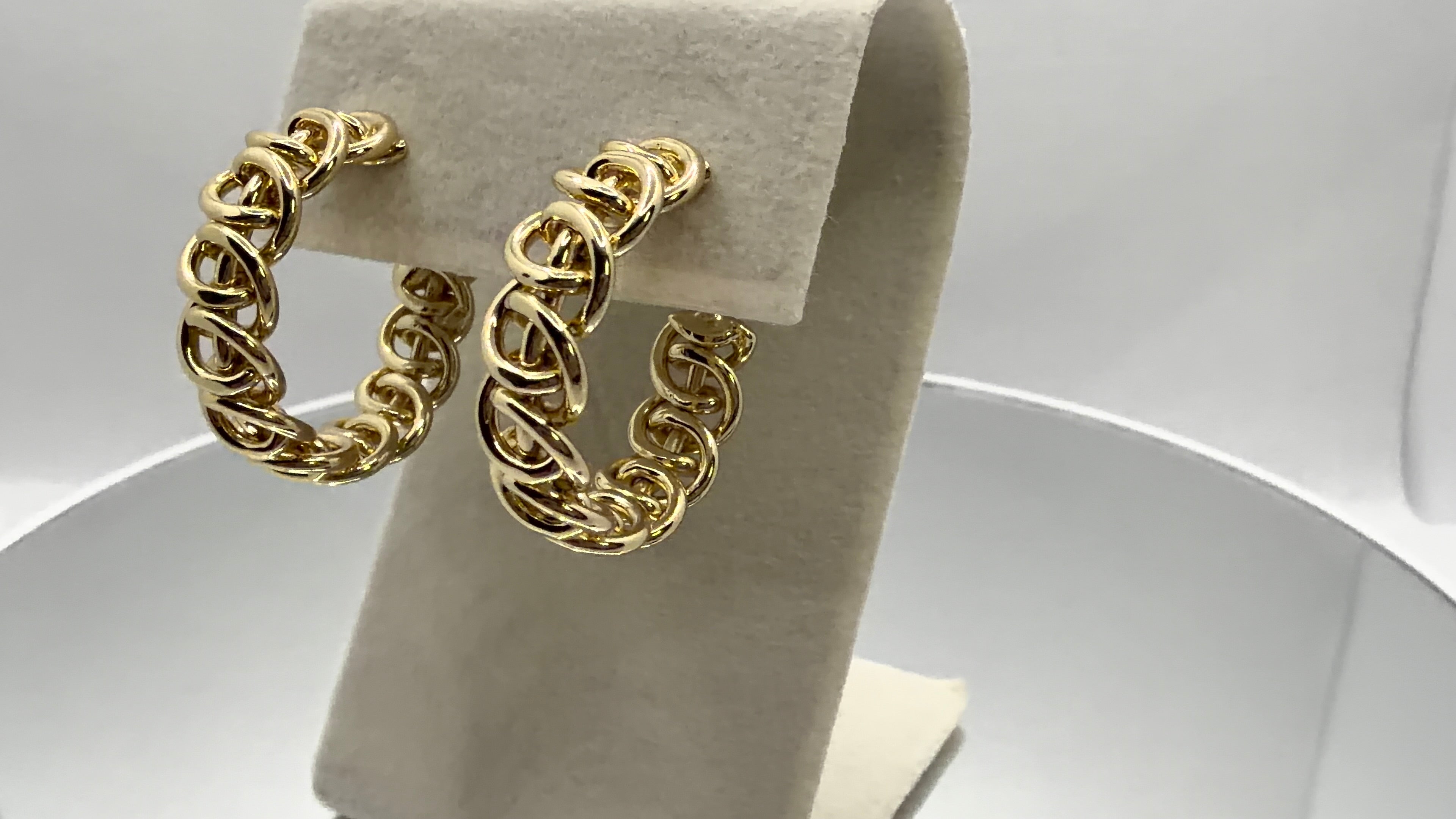 Gold Chain Link Hoop Earrings