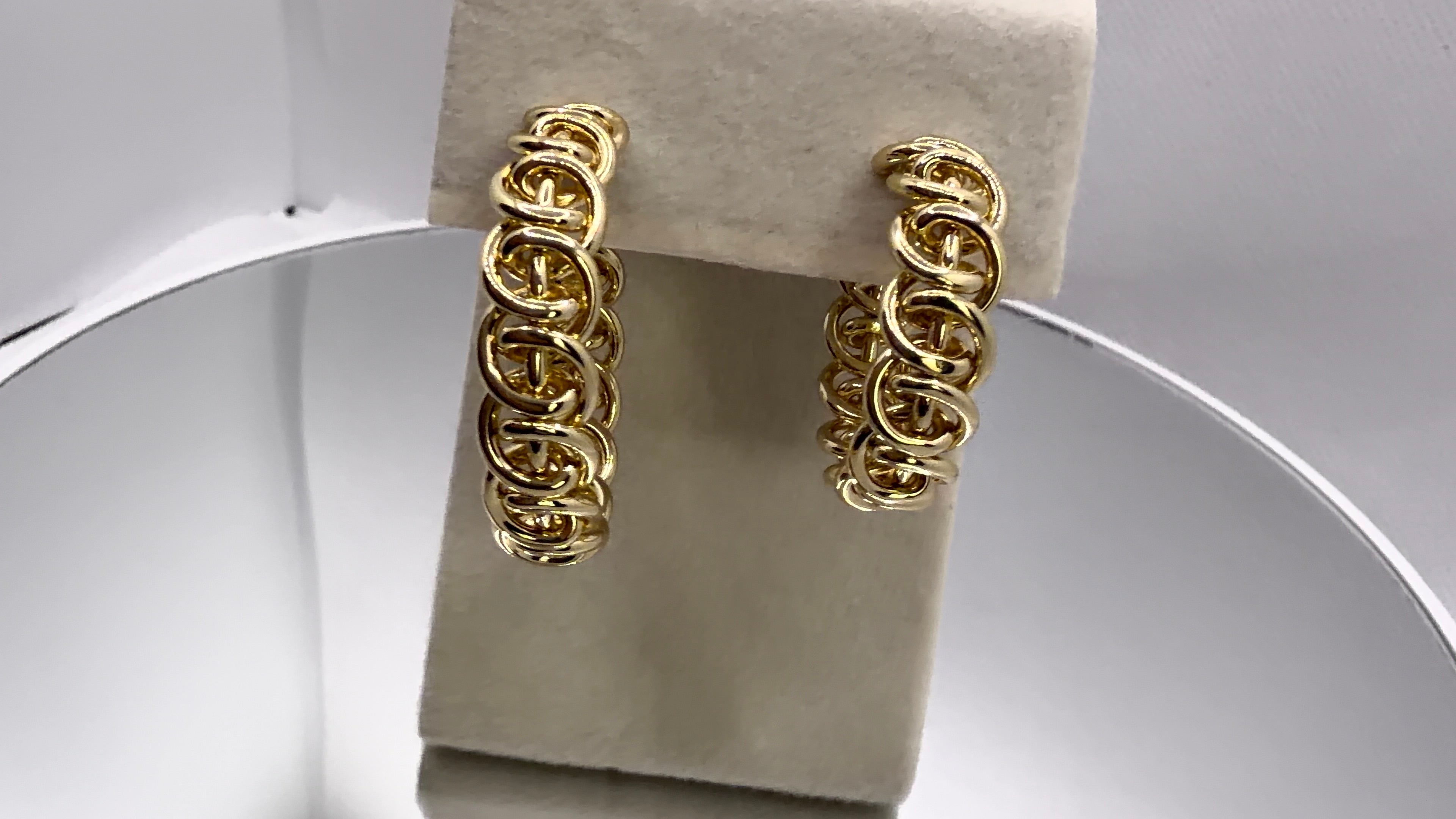 Gold Chain Link Hoop Earrings