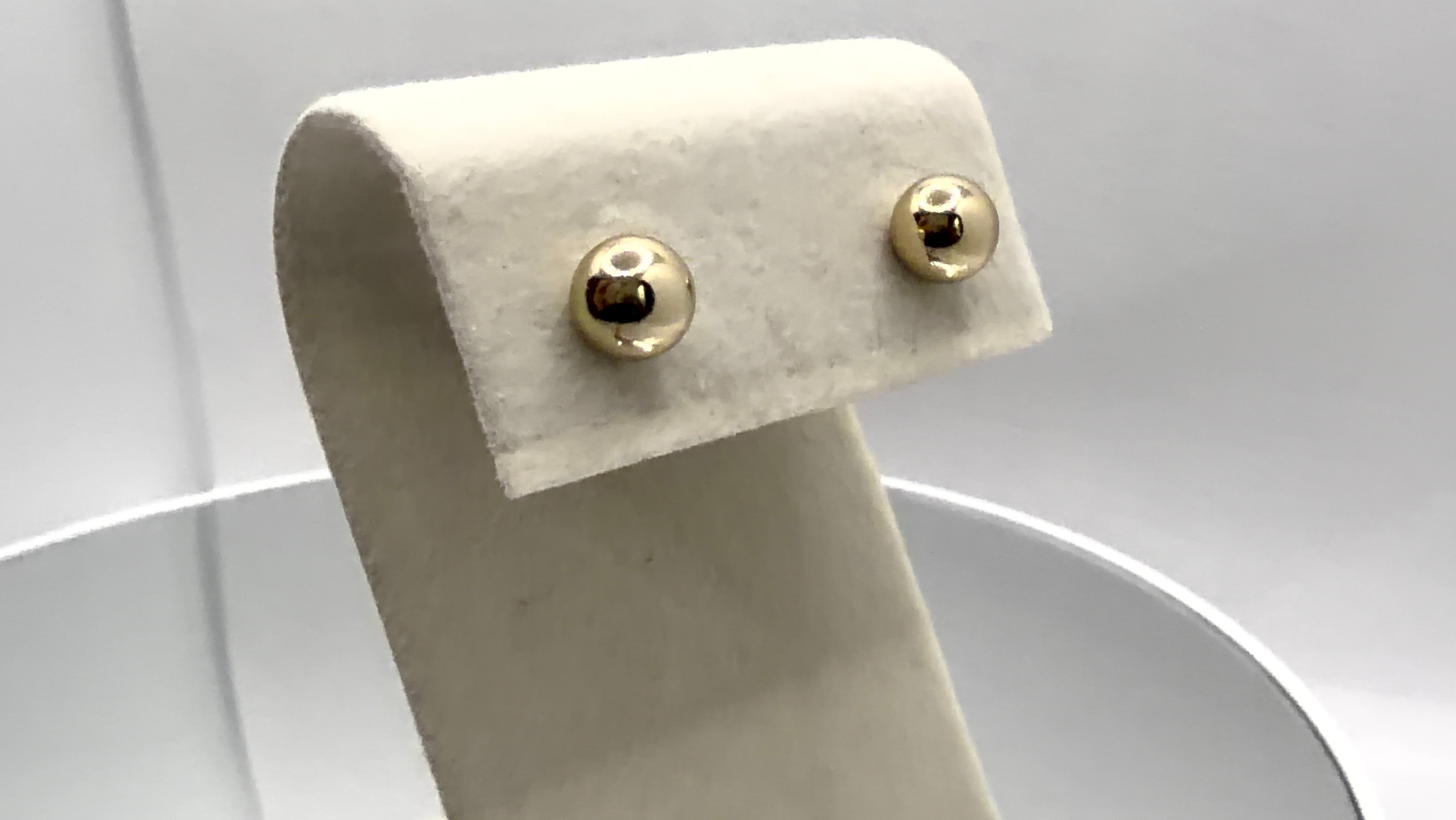 Polished Gold Ball Stud Earrings