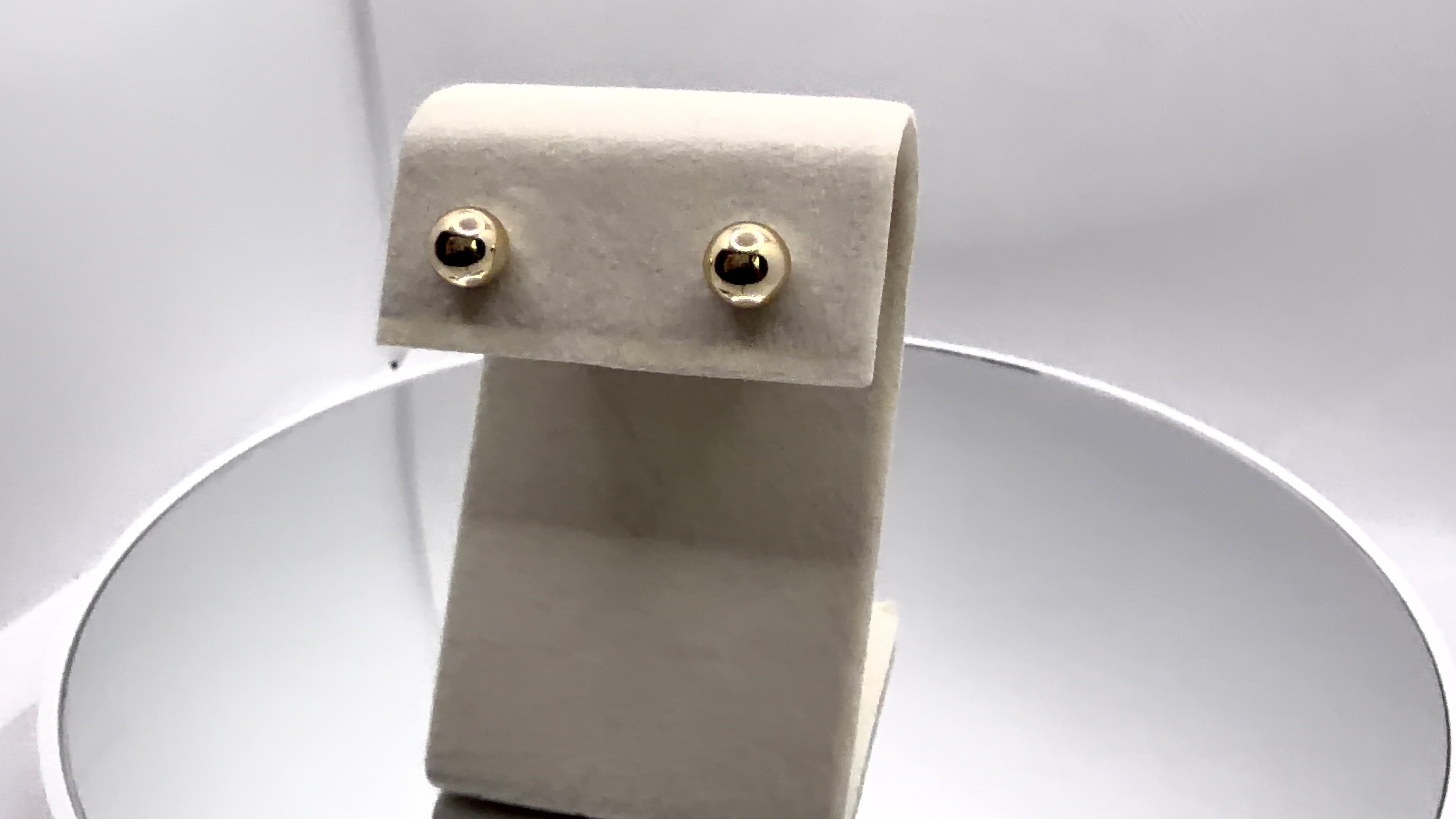 Polished Gold Ball Stud Earrings