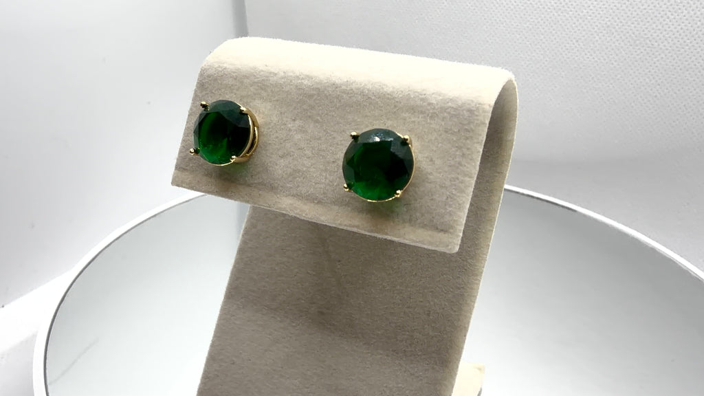 Round Solitaire Stud Earrings