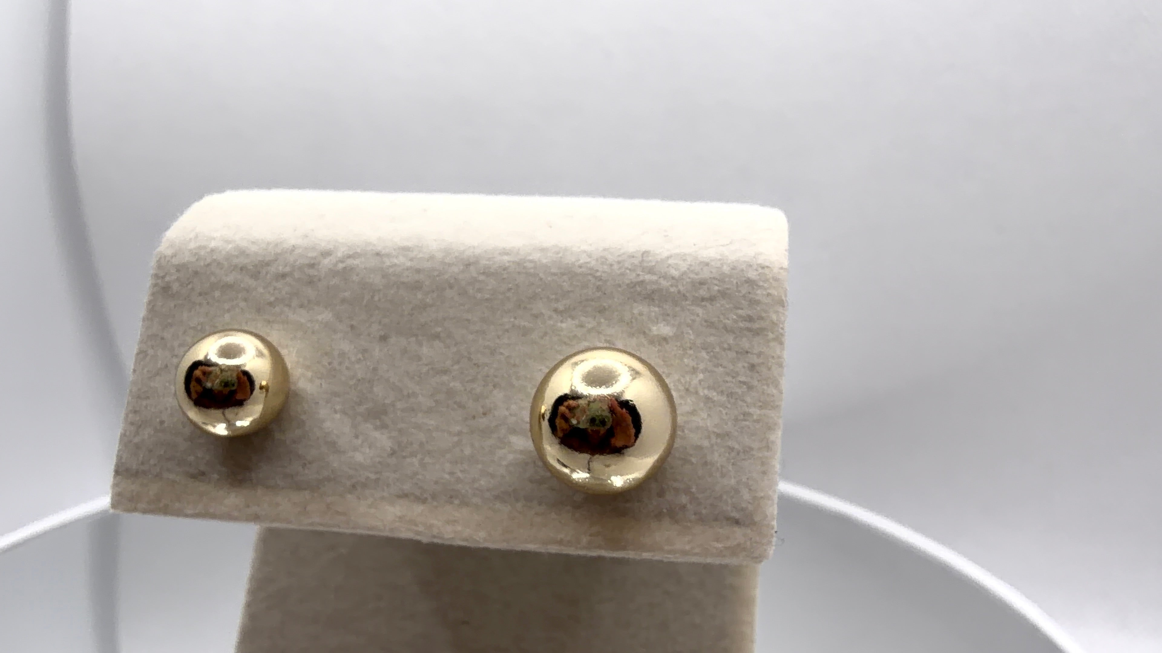 Polished Gold Ball Stud Earrings