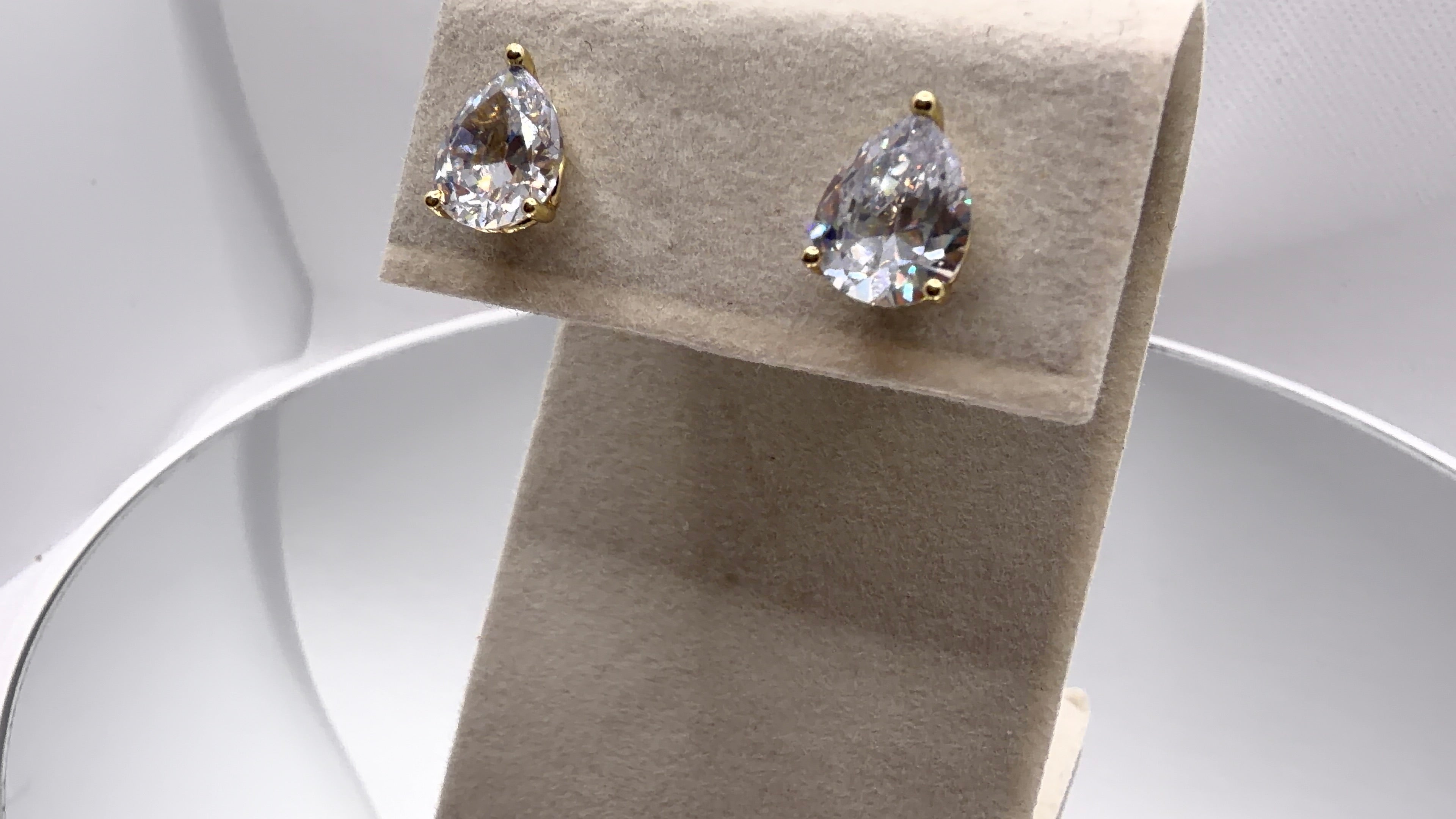 Teardrop Crystal Solitaire Stud Earrings