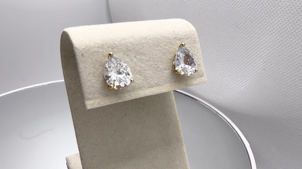 Teardrop Crystal Solitaire Stud Earrings
