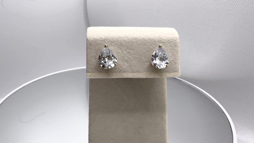 Teardrop Crystal Solitaire Stud Earrings