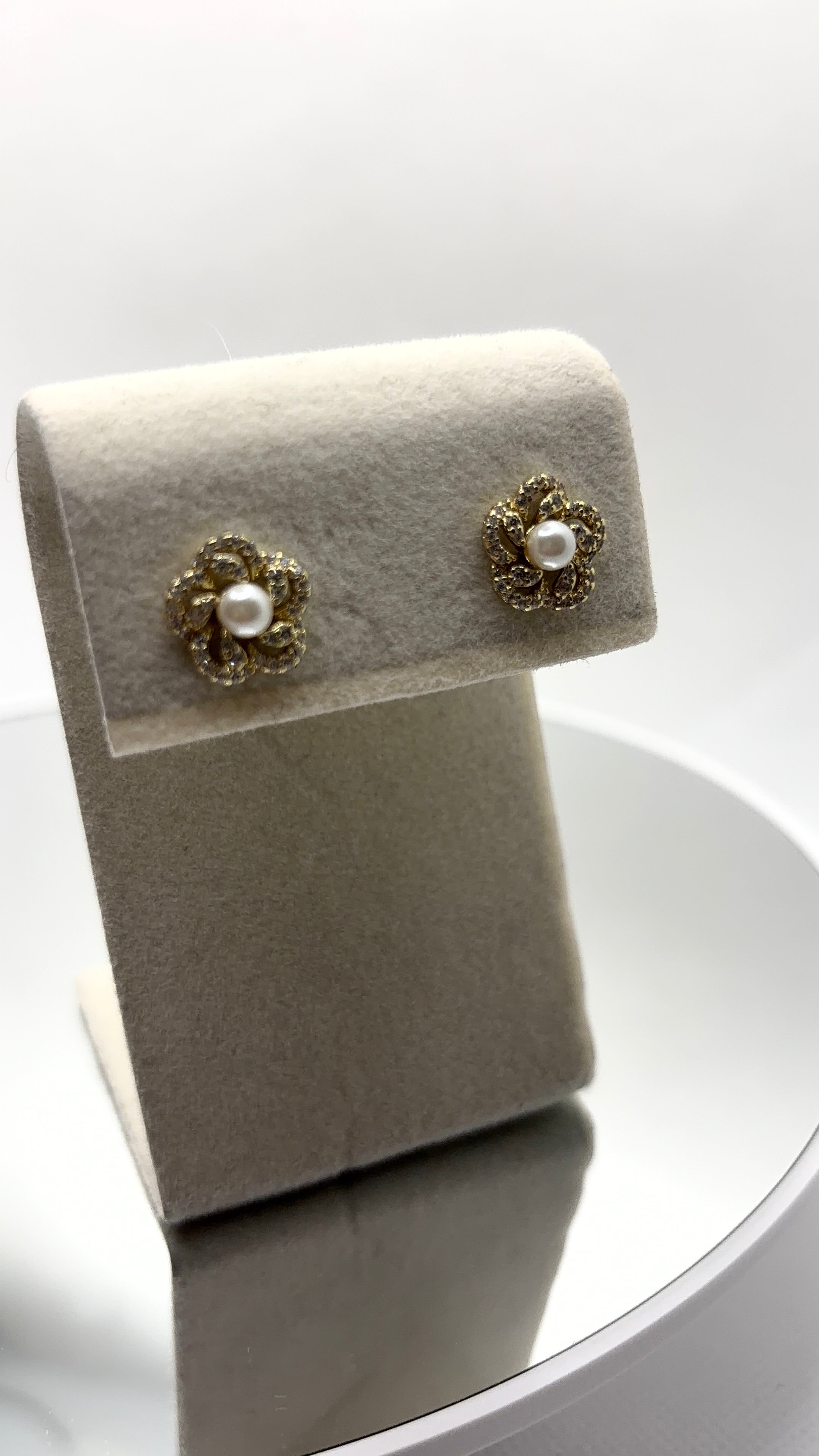 Pearl Flower Pavé Stud Earrings