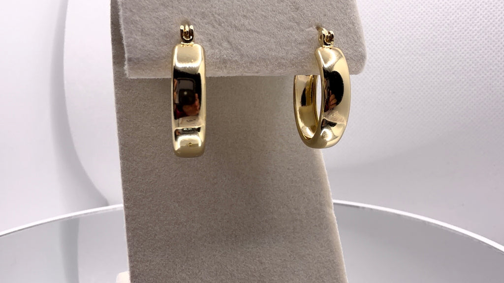 Chunky Gold Tube Hoop Earrings