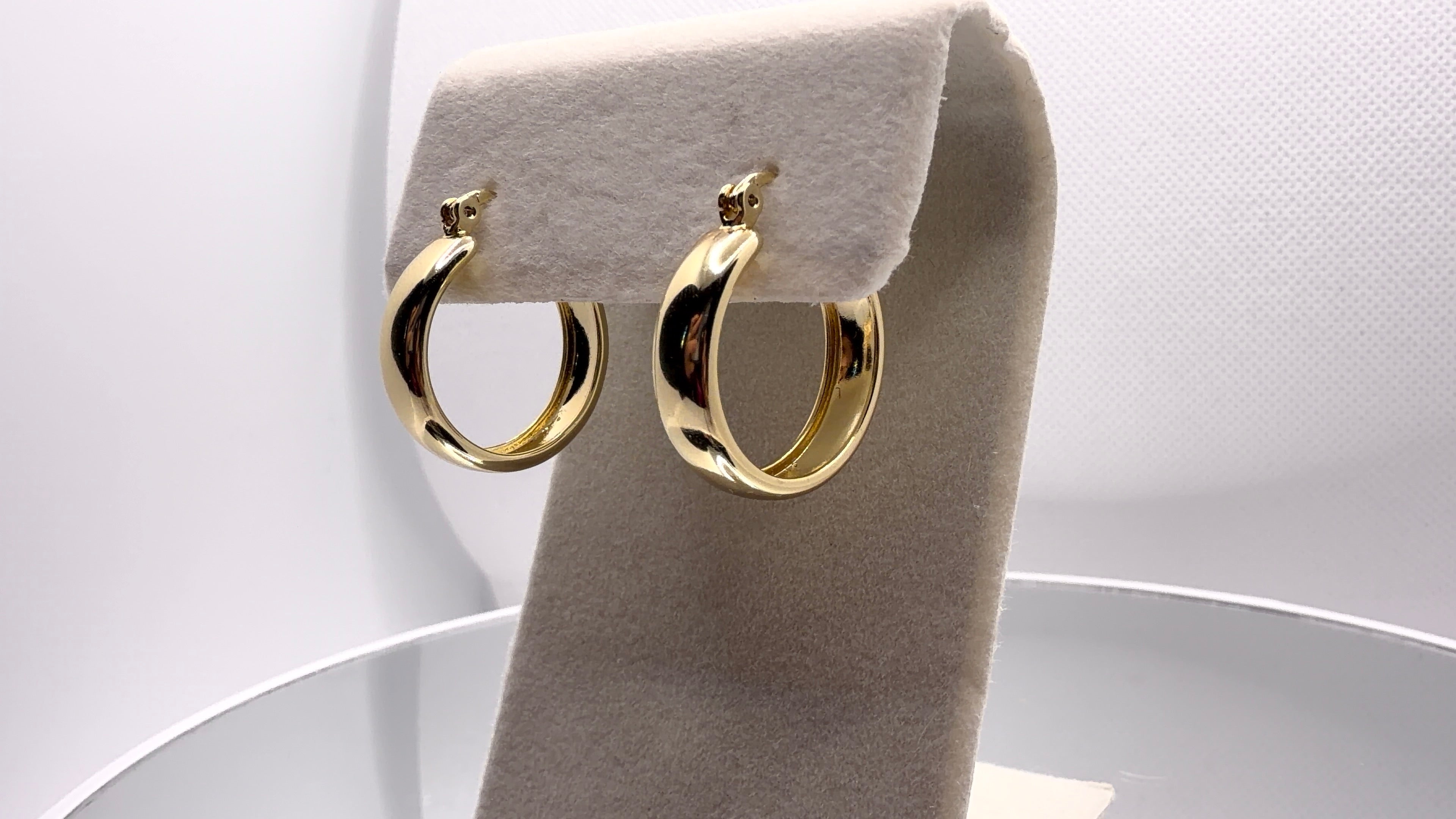 Chunky Gold Tube Hoop Earrings