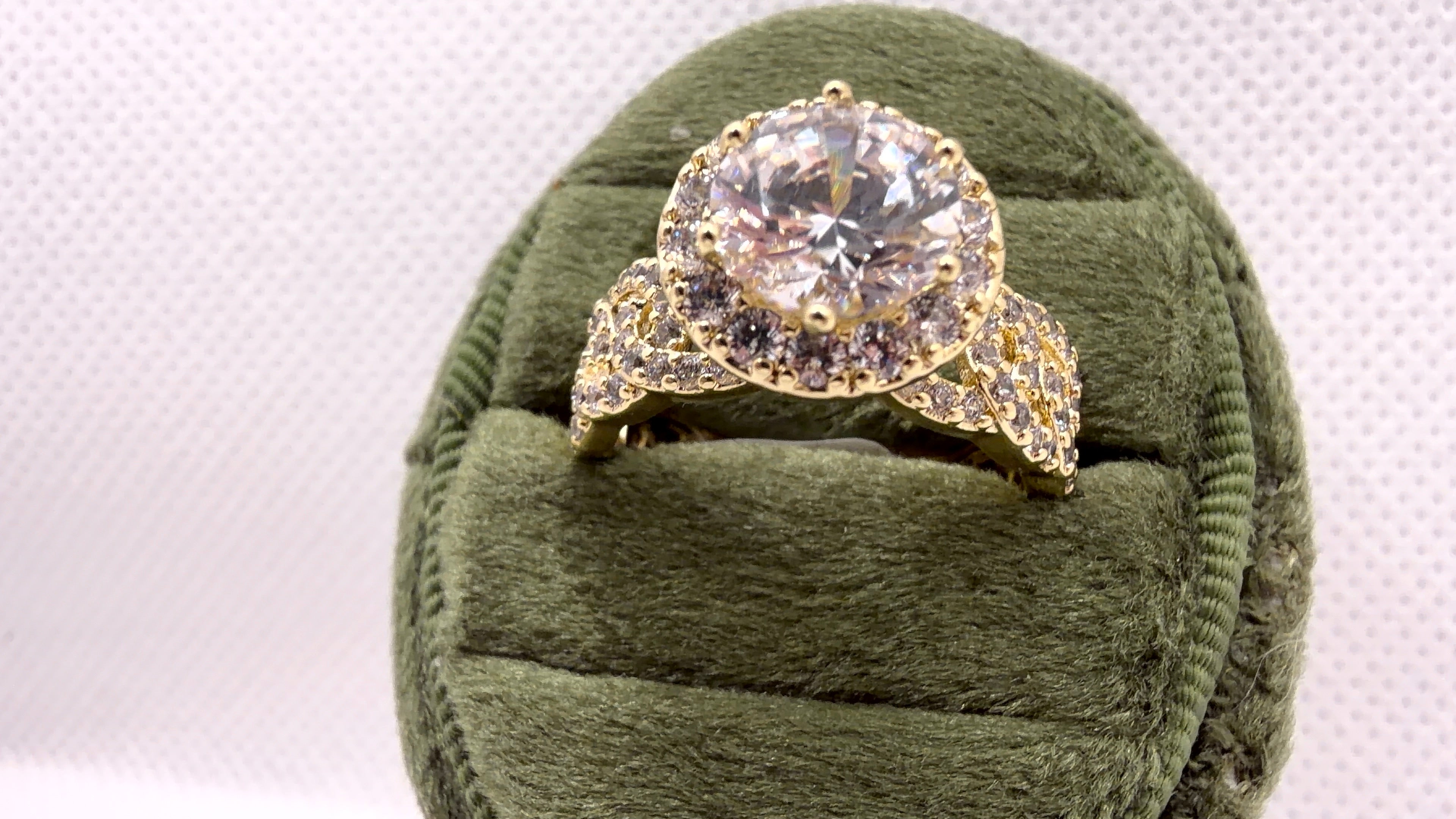 Gold Halo Solitaire Crystal Ring