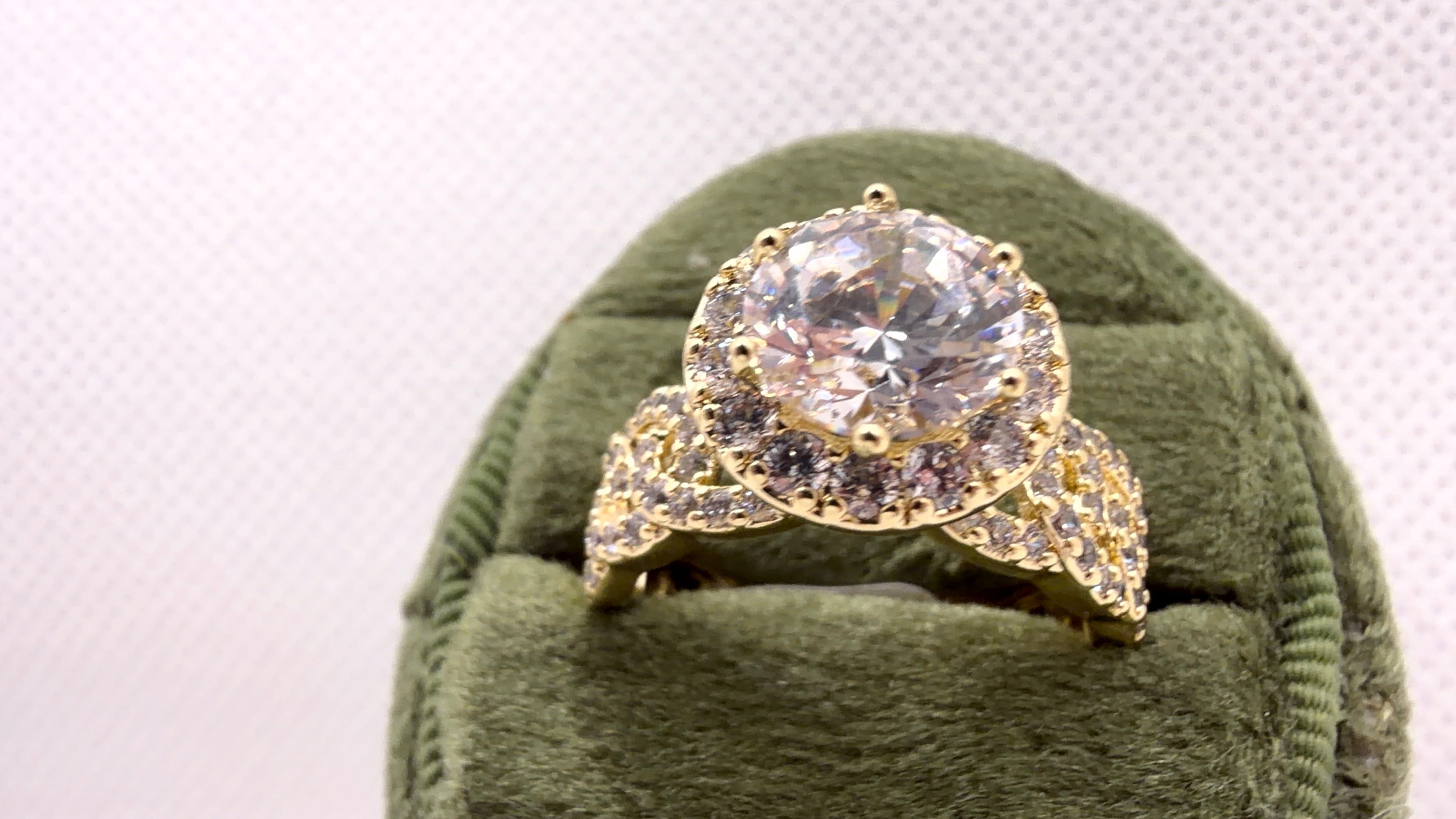 Gold Halo Solitaire Crystal Ring