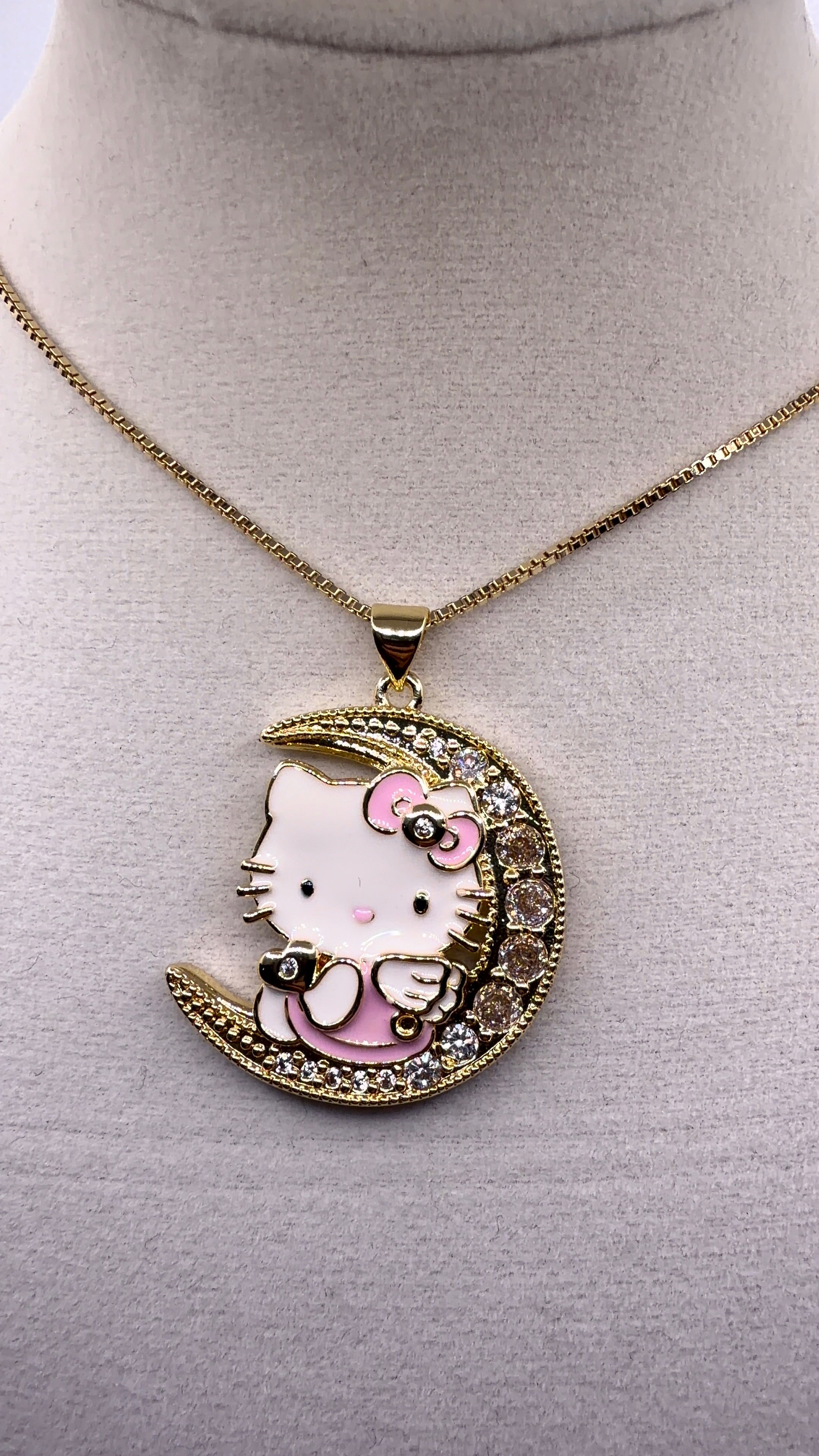 Hello Kitty Moon Pendant