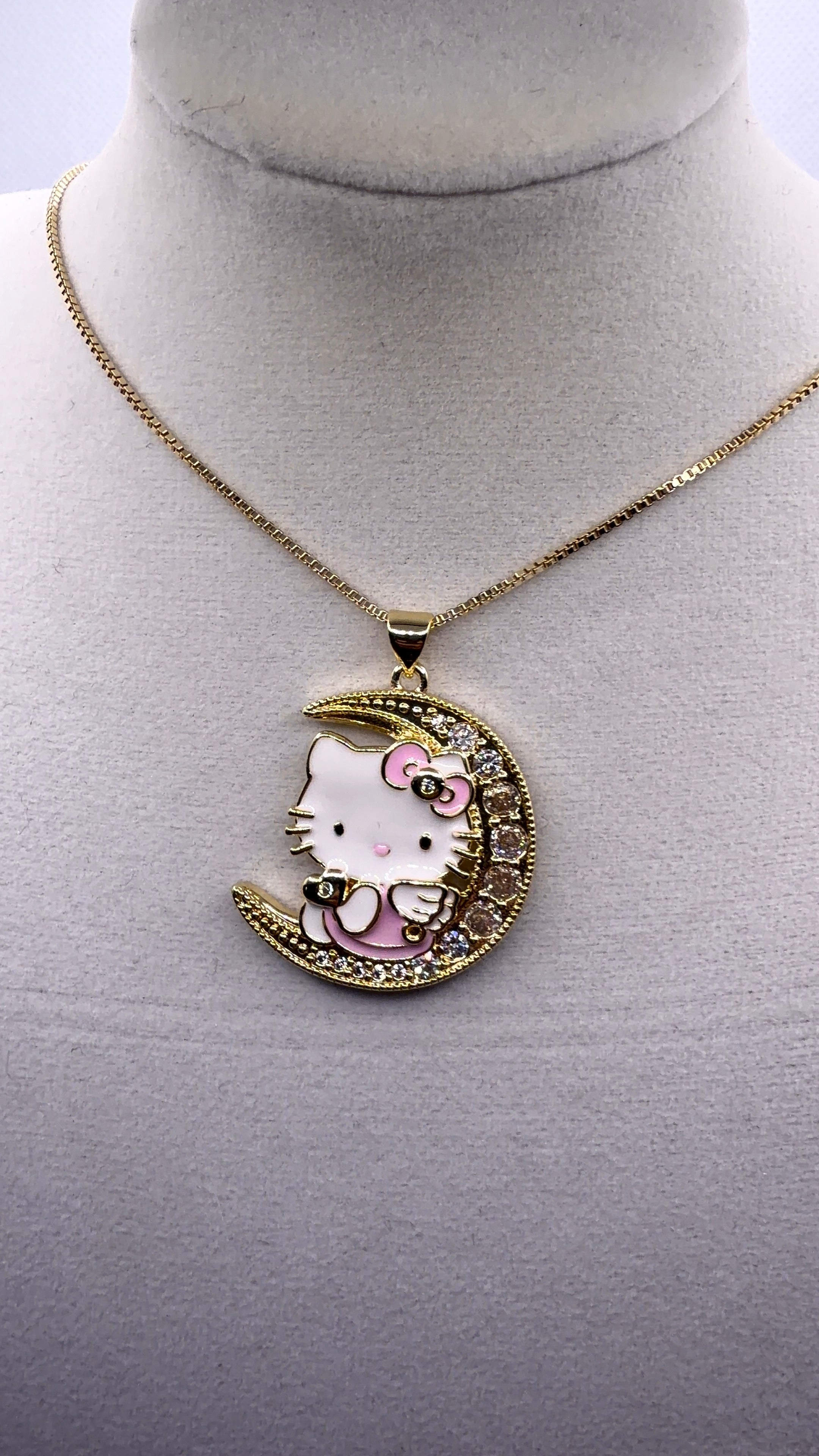 Hello Kitty Moon Pendant