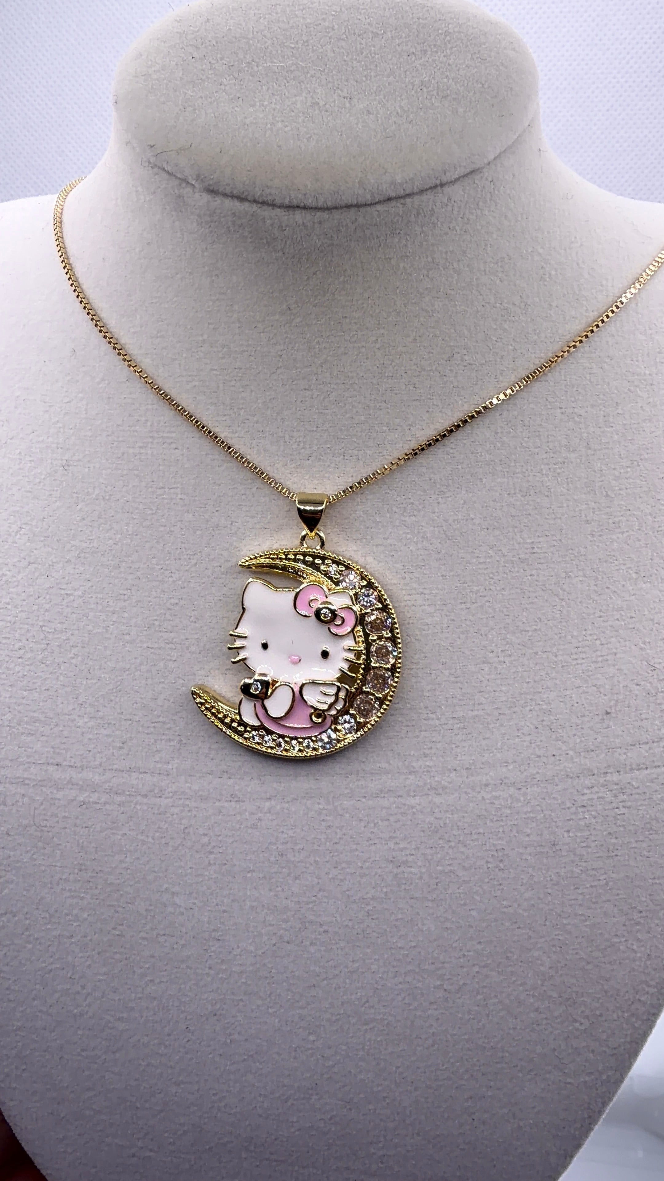 Hello Kitty Moon Pendant