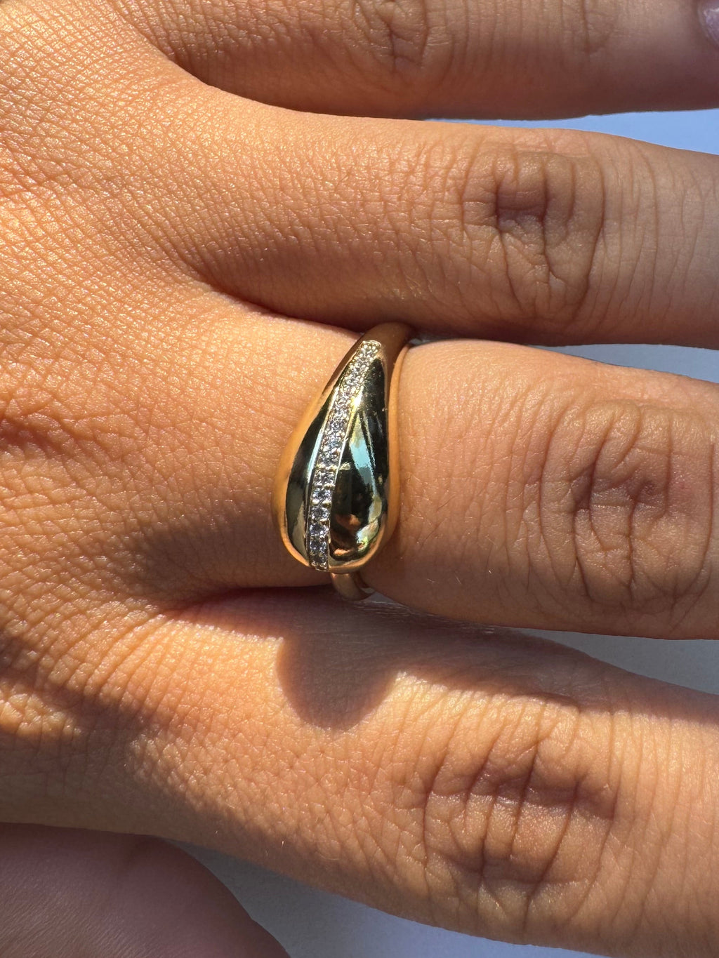 Elegant Teardrop Ring with Crystal Accent