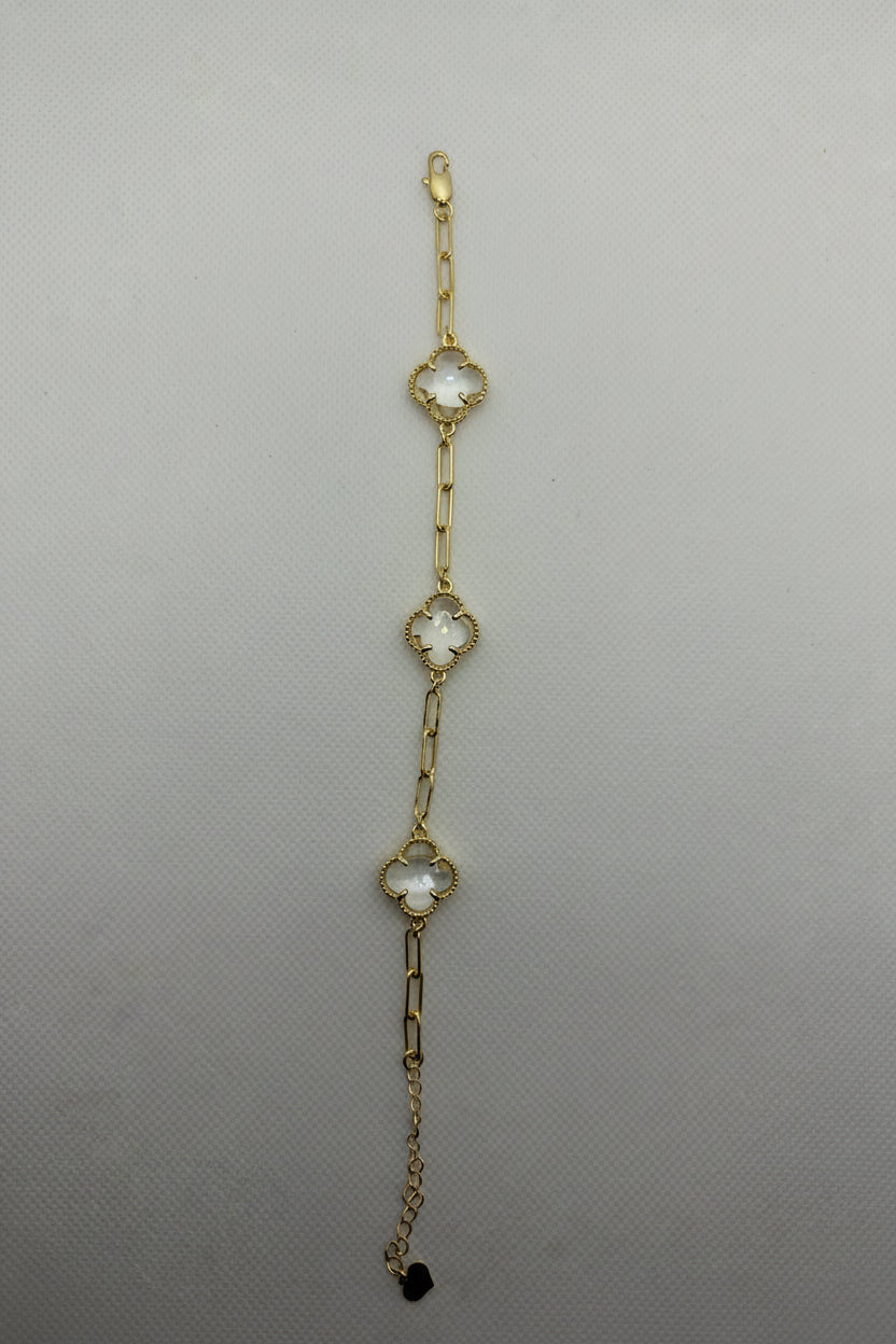 Lucky Clover Mother of Pearl Bracelet