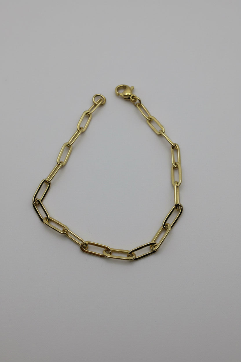 Paper-clip Bracelet - Gold