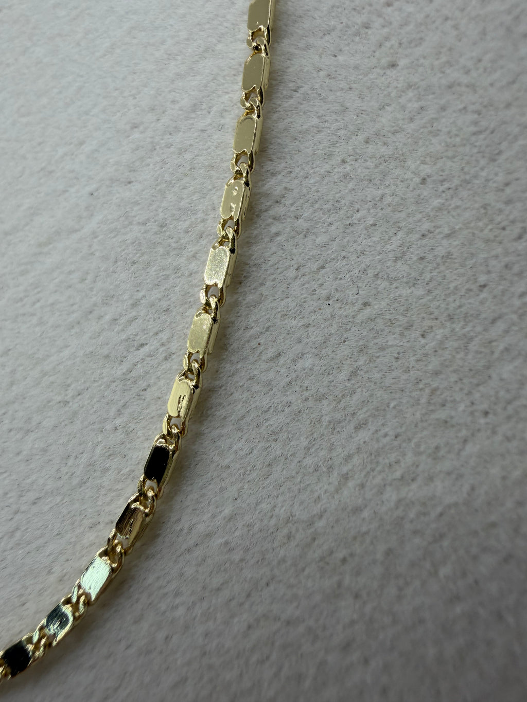 Gold Mirror Link Chain Necklace