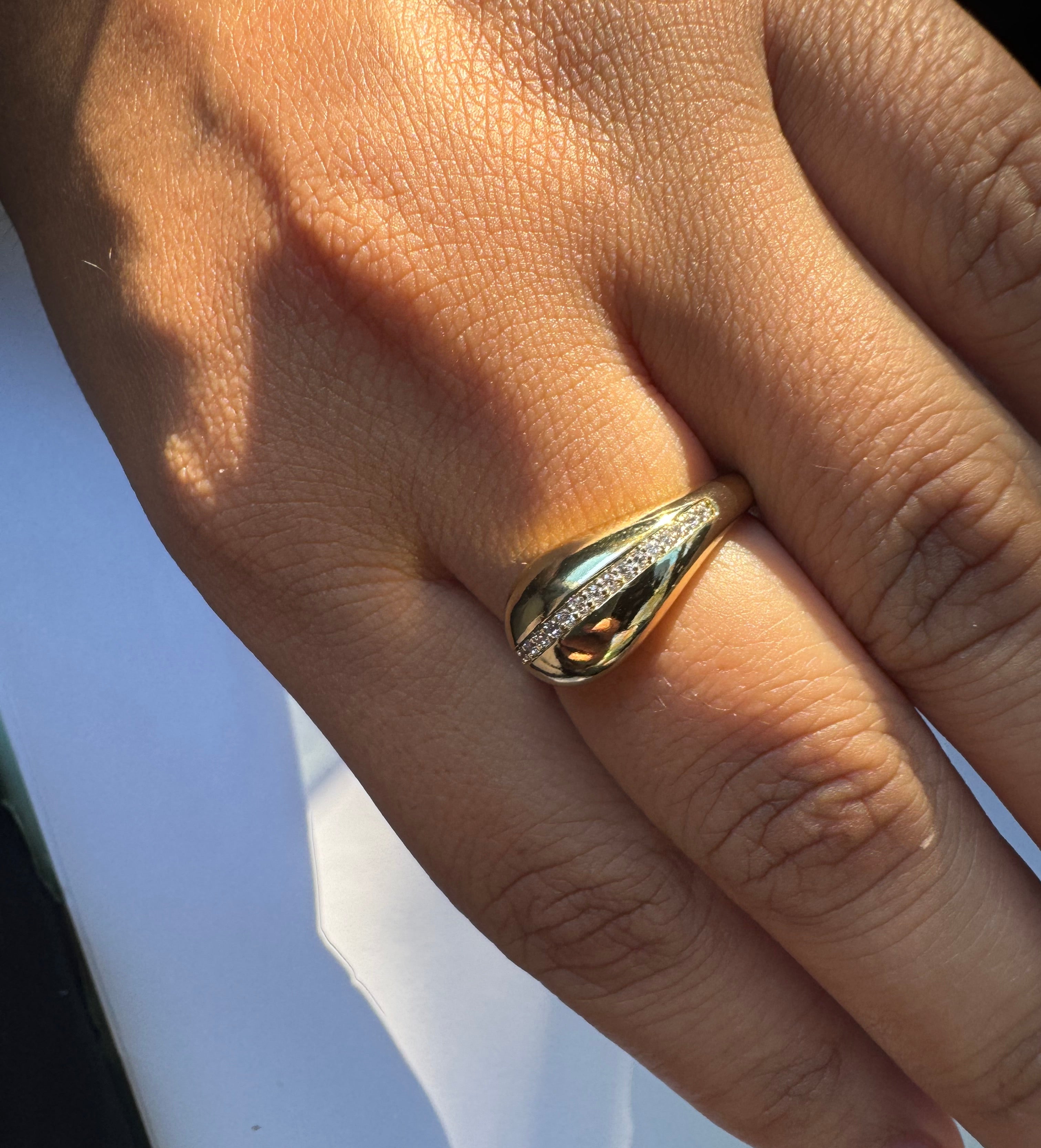 Elegant Teardrop Ring with Crystal Accent