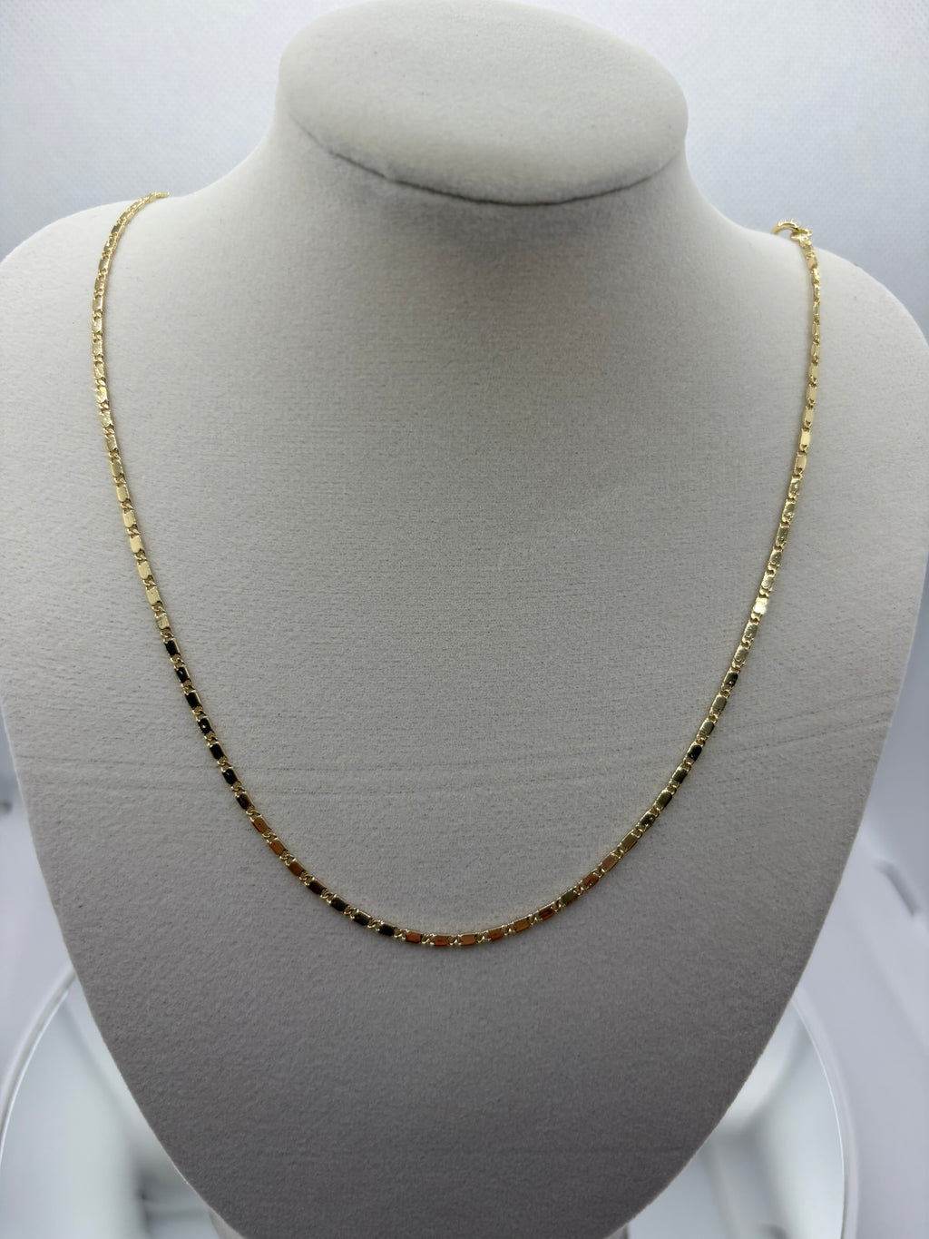 Gold Mirror Link Chain Necklace