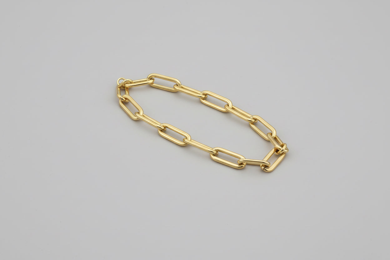 Paper-clip Bracelet - Gold