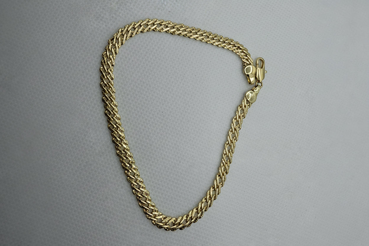 Gold Chain Bracelet - Laminated Gold