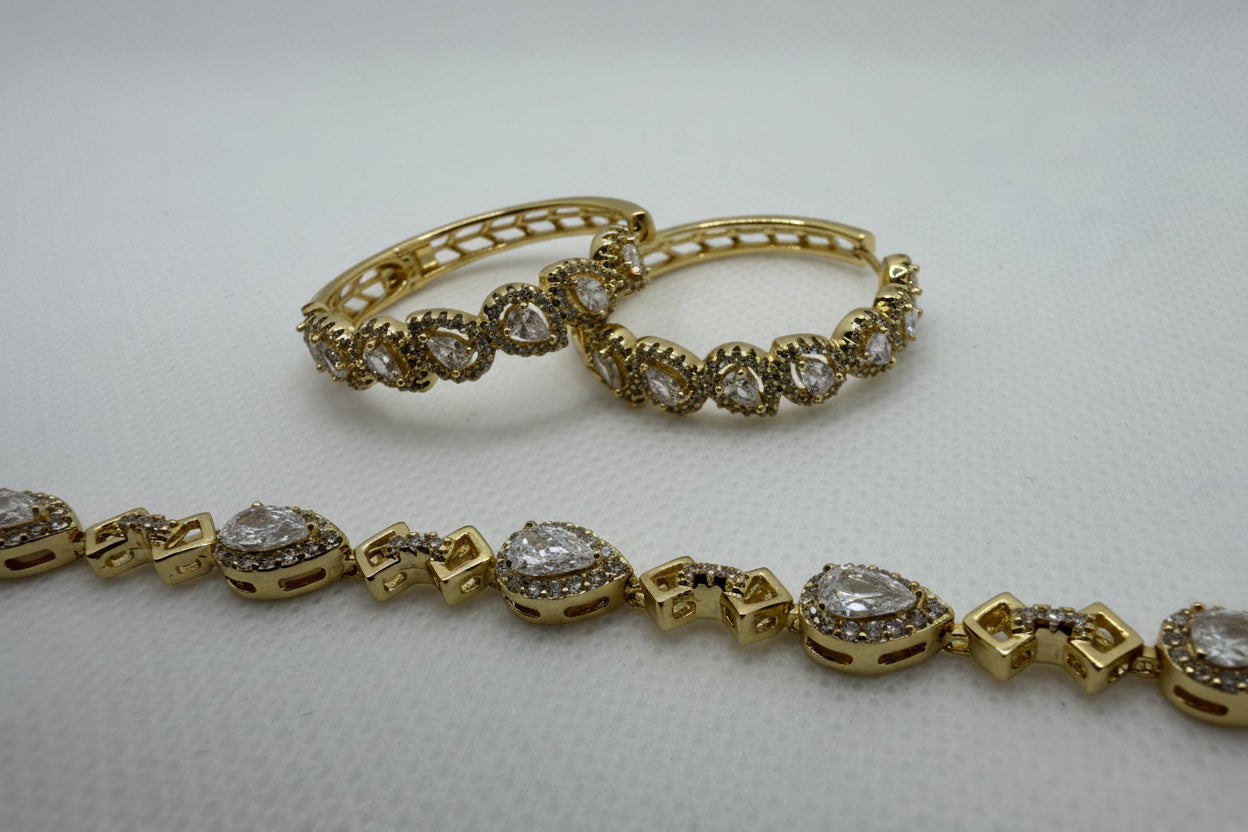 Crystal Teardrop Halo Jewelry Set