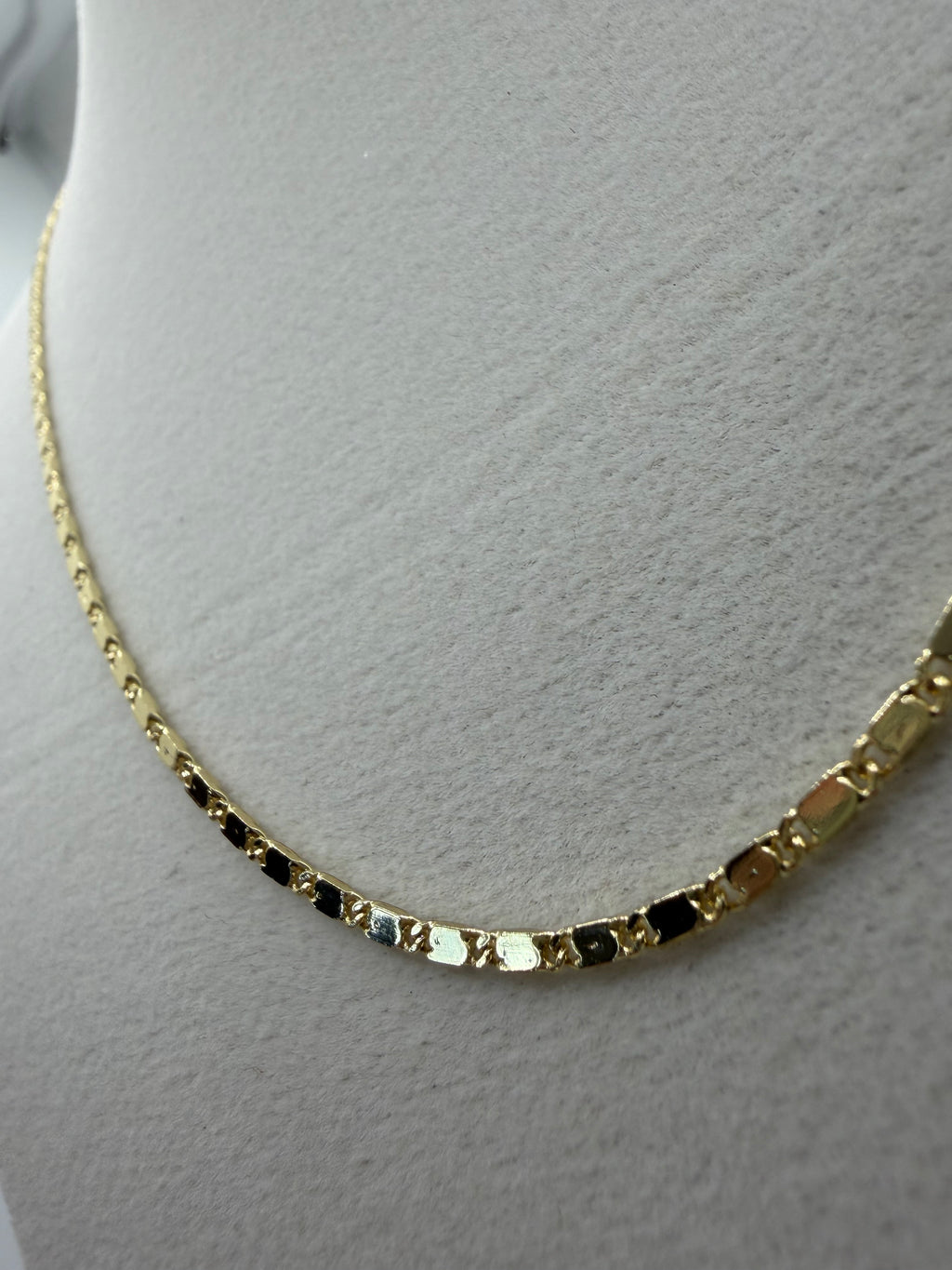 Gold Mirror Link Chain Necklace