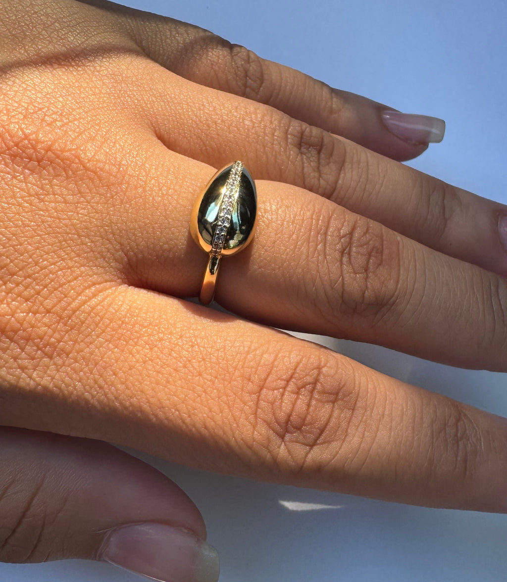 Elegant Teardrop Ring with Crystal Accent