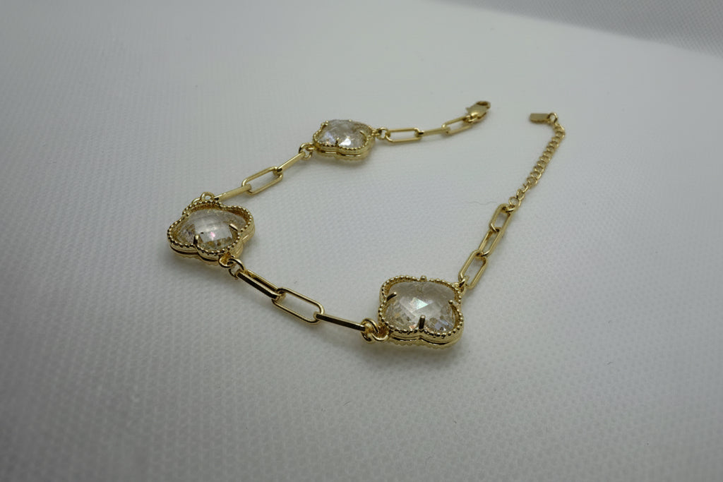 Lucky Clover Mother of Pearl Bracelet