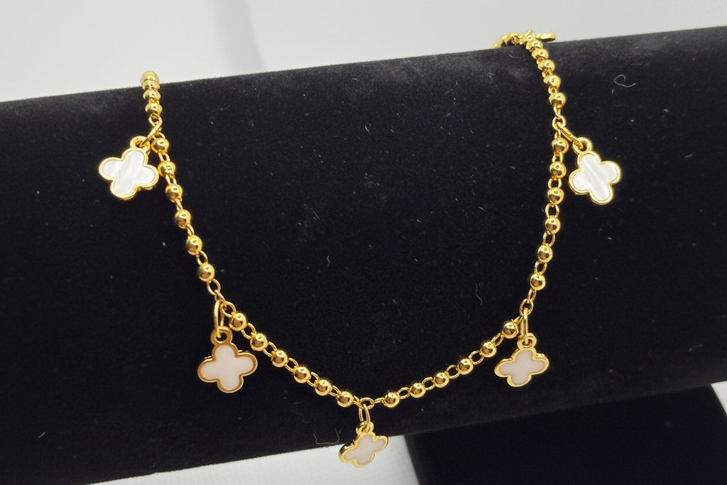 Mother of Pearl Clover Anklet - Gold Chain